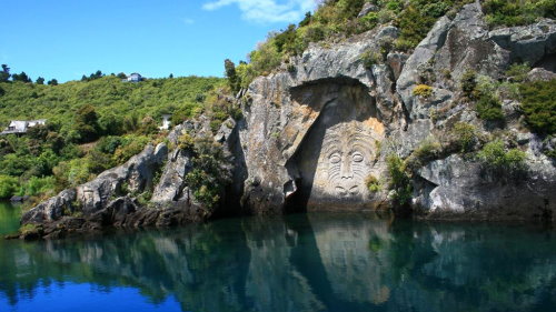 Cruise to the famous Ngātoroirangi Māori Rock Carvings
